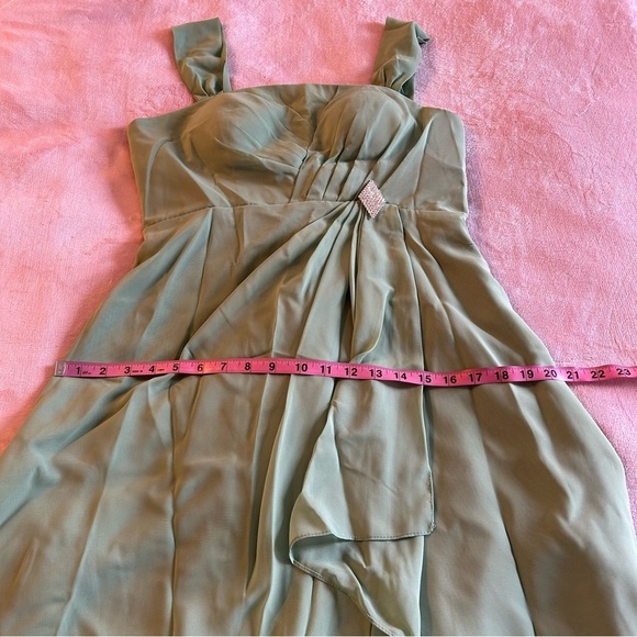 NWOT light green sleeveless formal dress with sheer coat rhinestone accent 8 - Picture 10 of 11